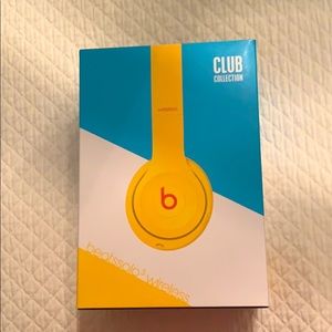 COPY - Beat headphones